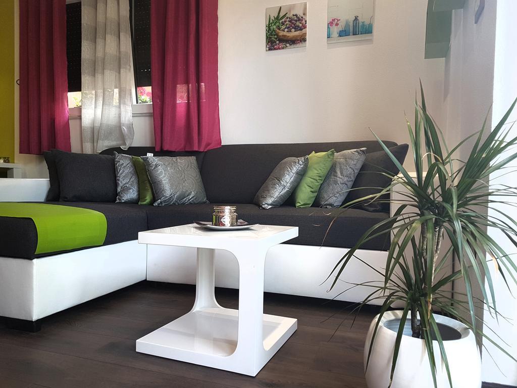 Apartment Adis 希贝尼克 外观 照片