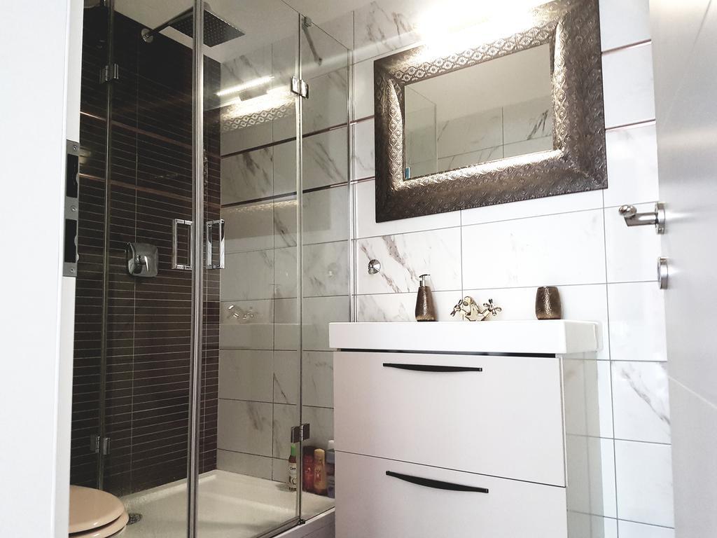 Apartment Adis 希贝尼克 外观 照片