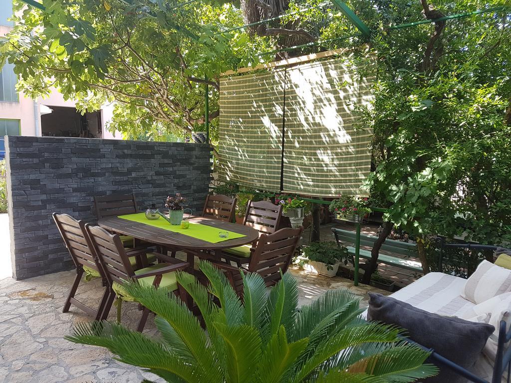 Apartment Adis 希贝尼克 外观 照片